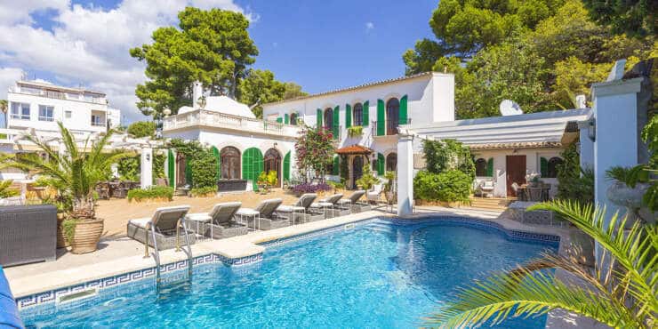 Beautiful villa in tranquil residential area close to Palma