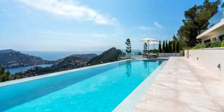 Mont Port: Luxurious newly built villa with breath-taking harbour and sea views