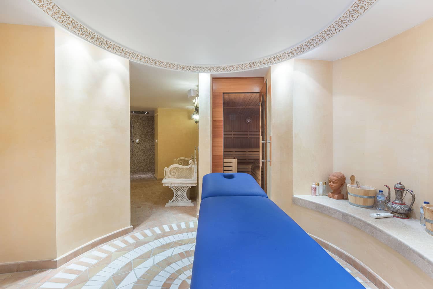 M12344-luxusvilla-mieten-m.jpg