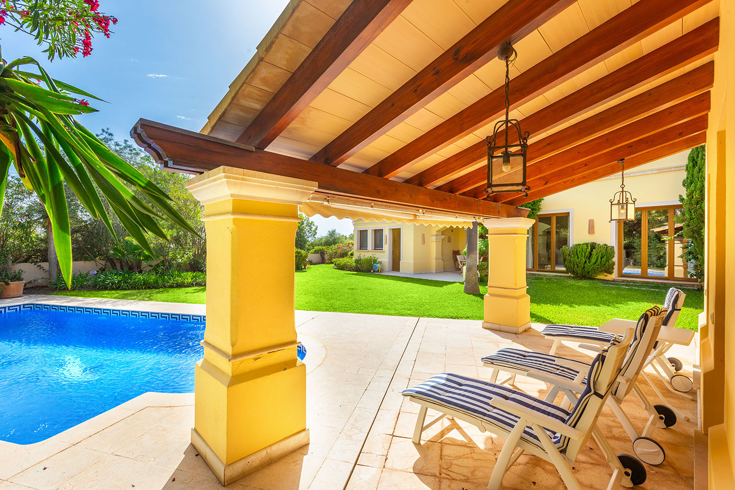 26130-mediterrane-villa-kauf-nova-santa-ponsa-mallorca-t