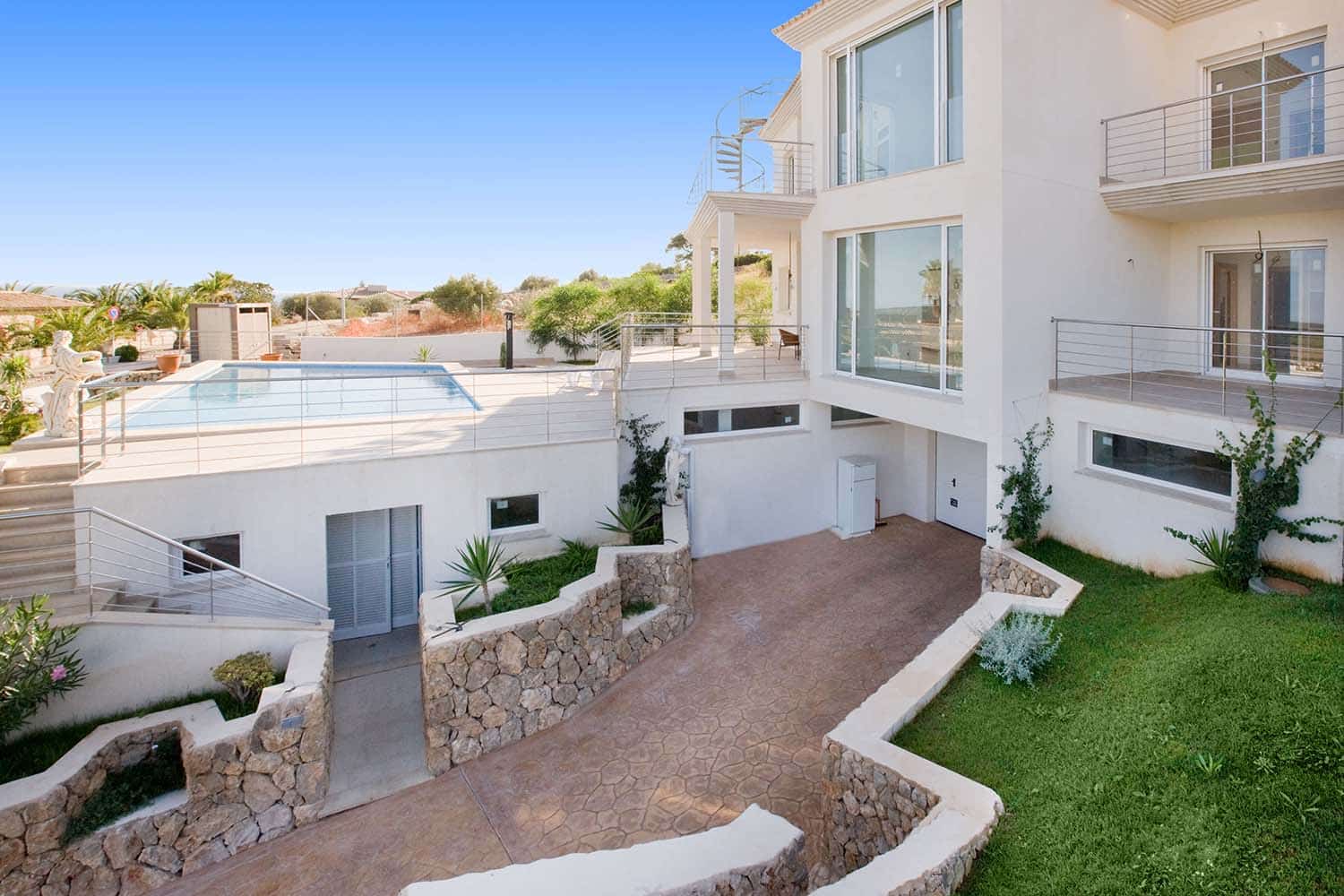 M10944-rent-villa-santa-ponsa-n