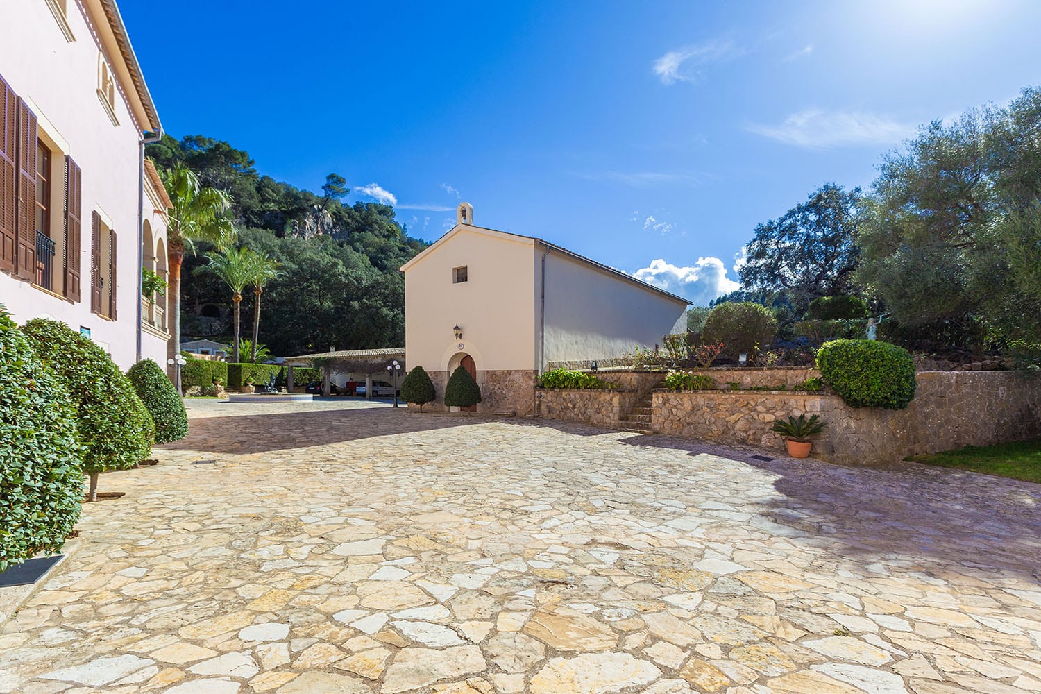 26379-luxus-Anwesen-Kauf-puigpunyent-esporles-mallorca-50