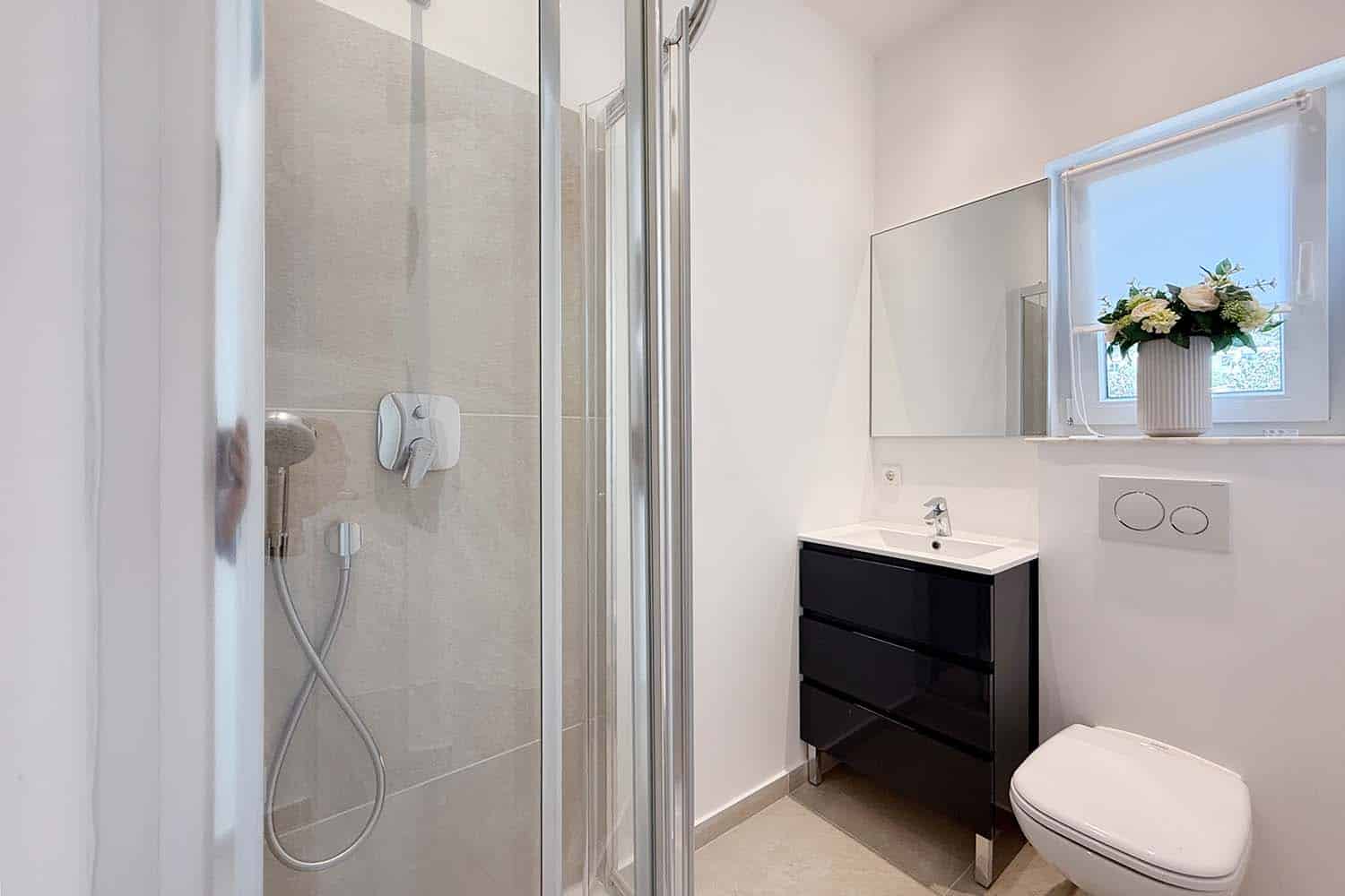 26724-villa-near-beach-h