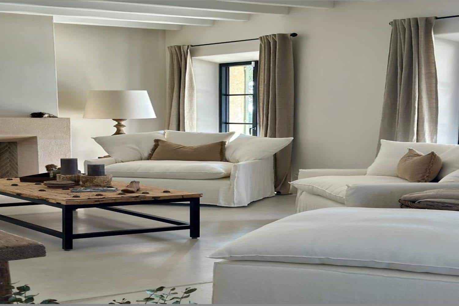 Living area with fireplace