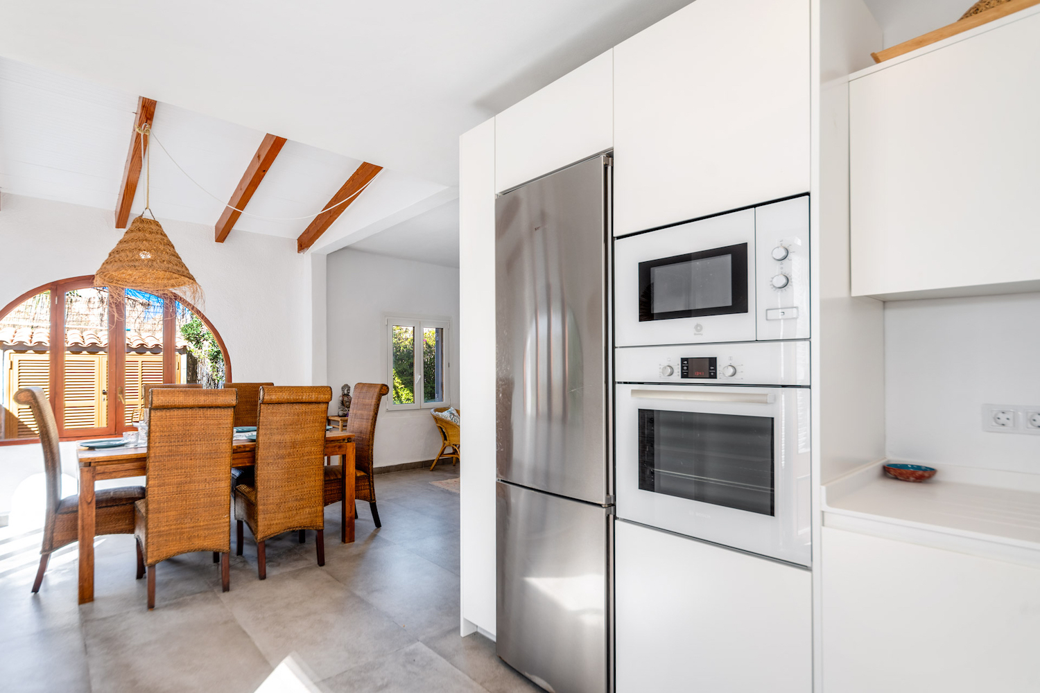 Open kitchen