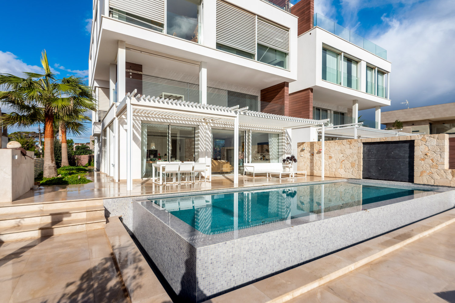 View from the pool to the flat