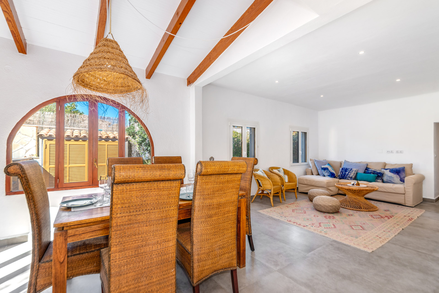 Generous living and dining area