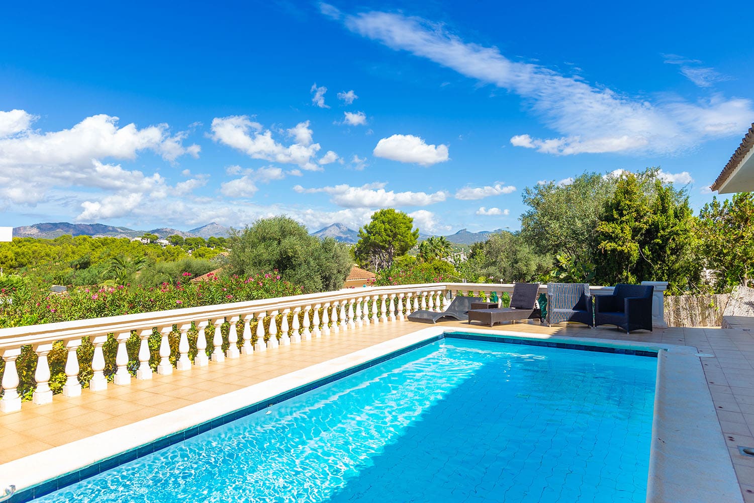 M26293-Rent-Villa-Santa-Ponsa-b