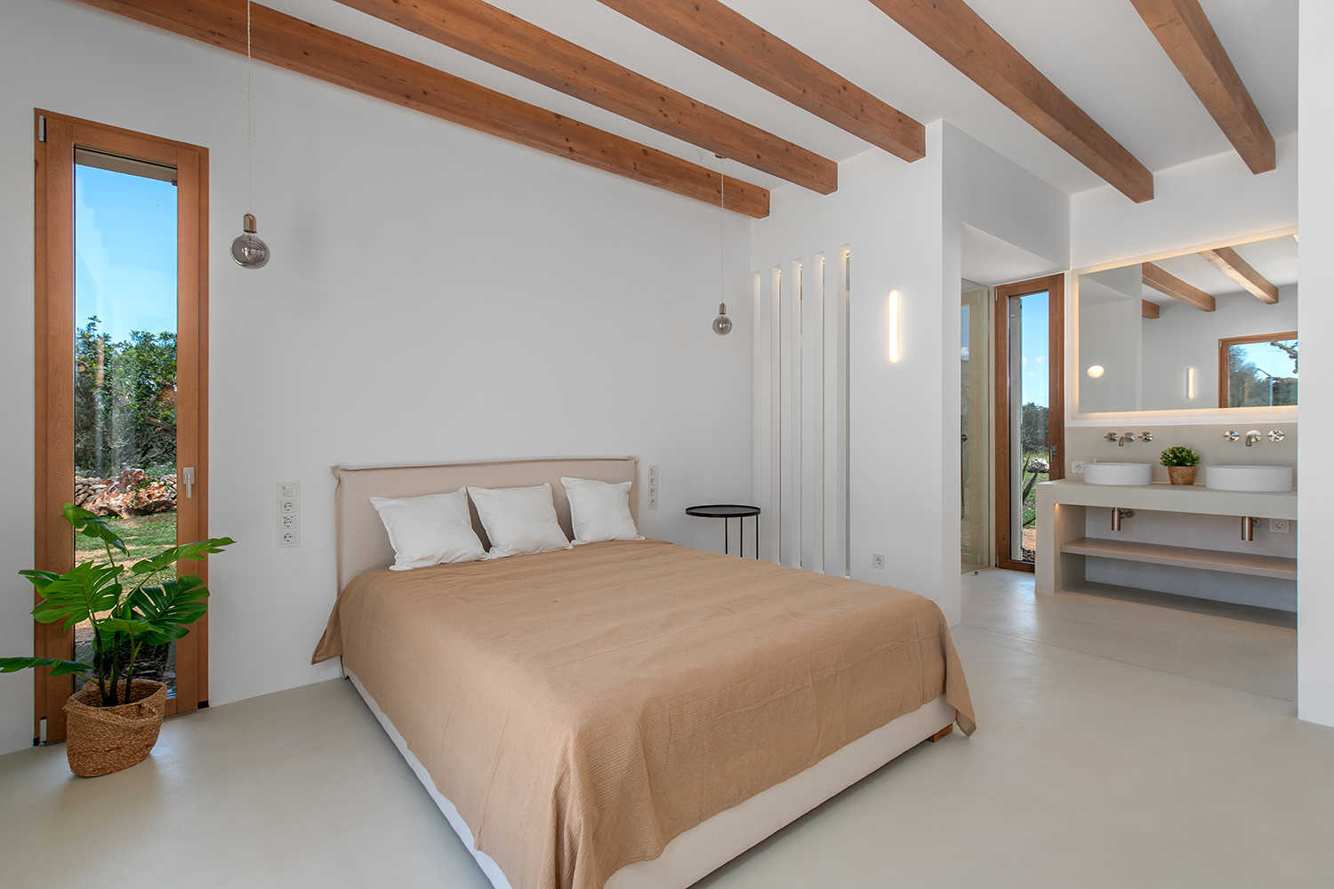 One of 6 bedrooms