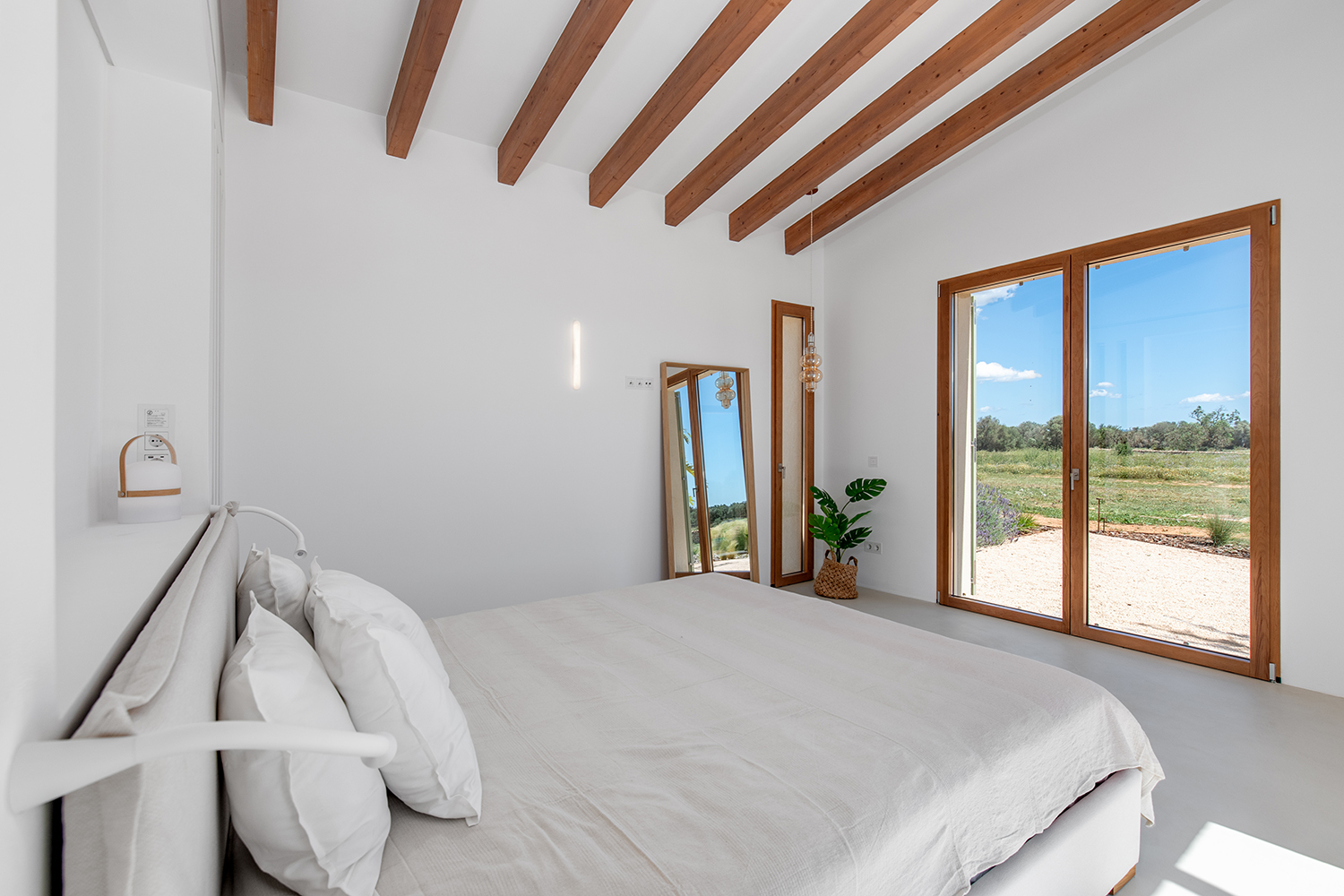One of 6 bedrooms