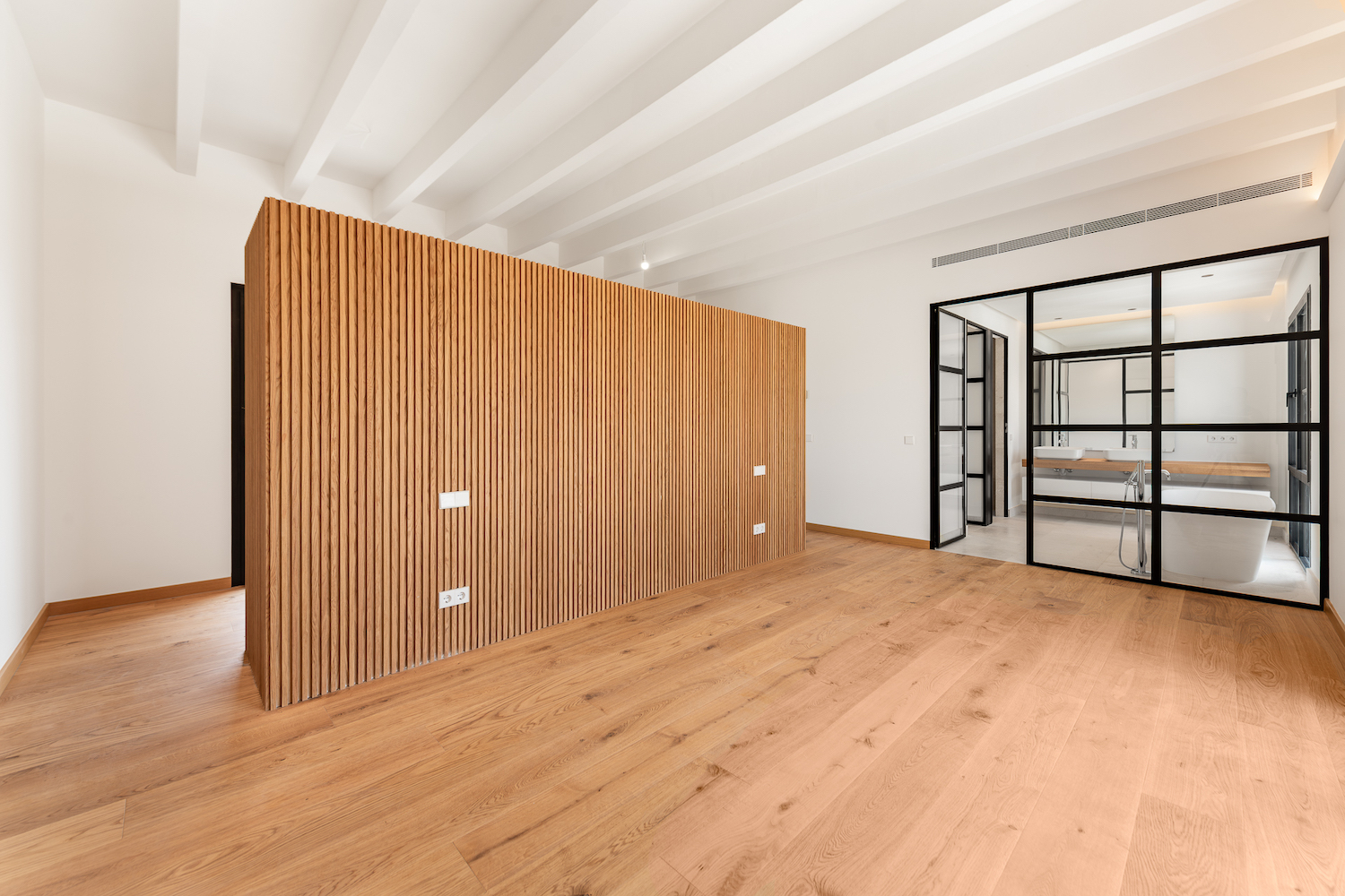 One of 5 bedrooms