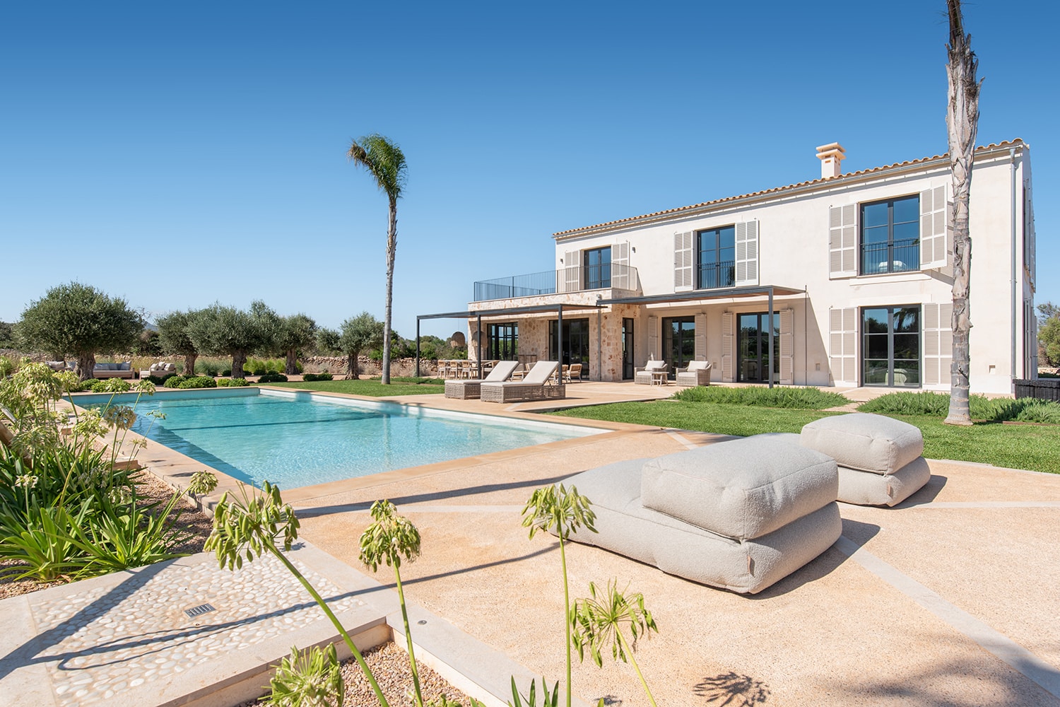 Modern Newly-built finca