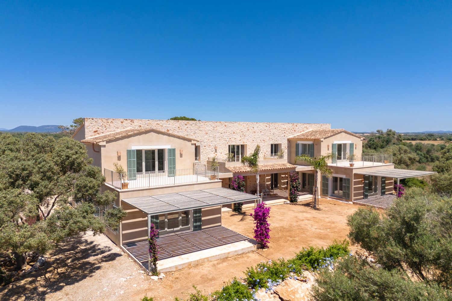 View of the natural stone finca