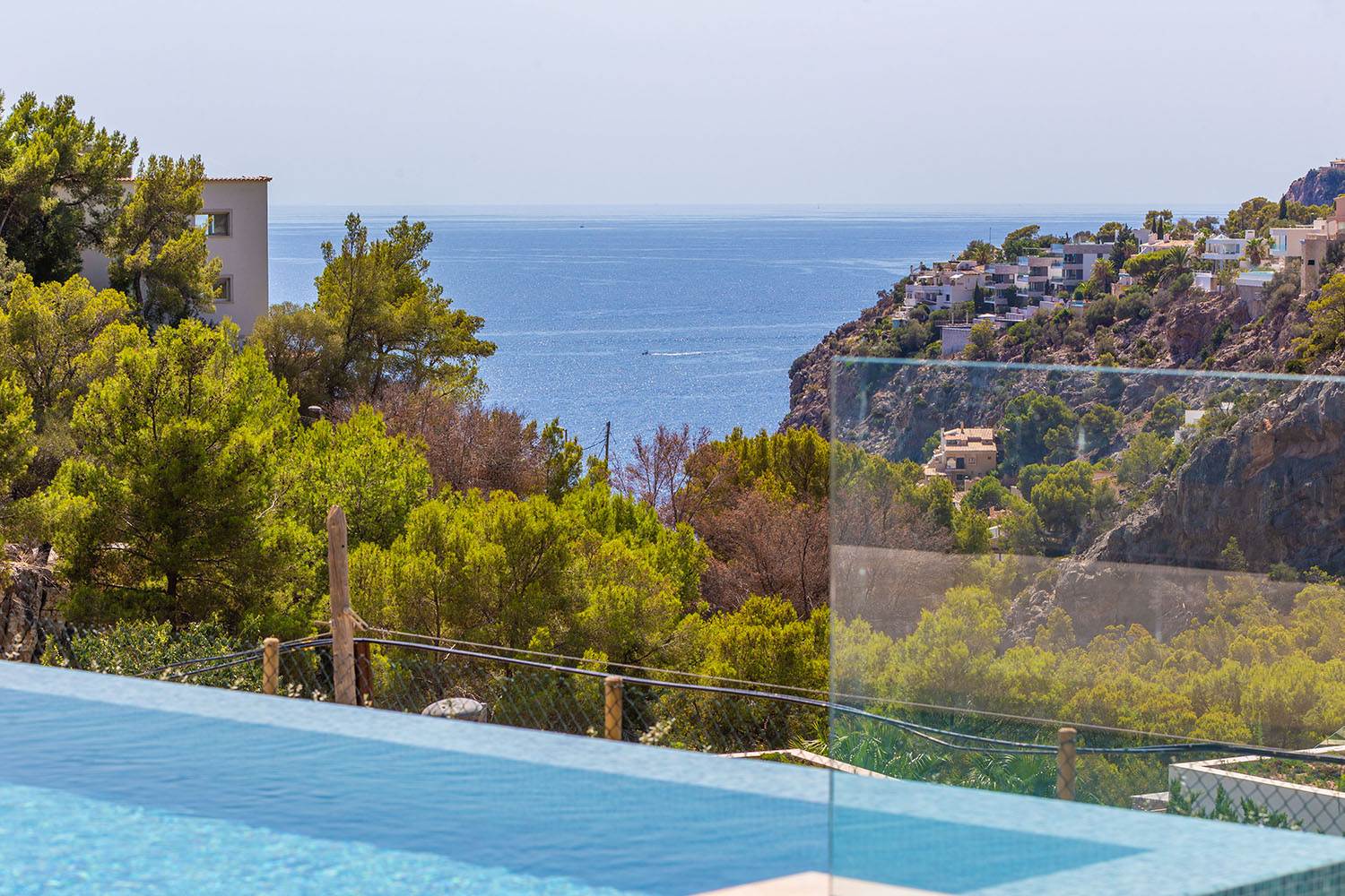 26385-moderne-villa-kauf-cala-llamp-mallorca-a
