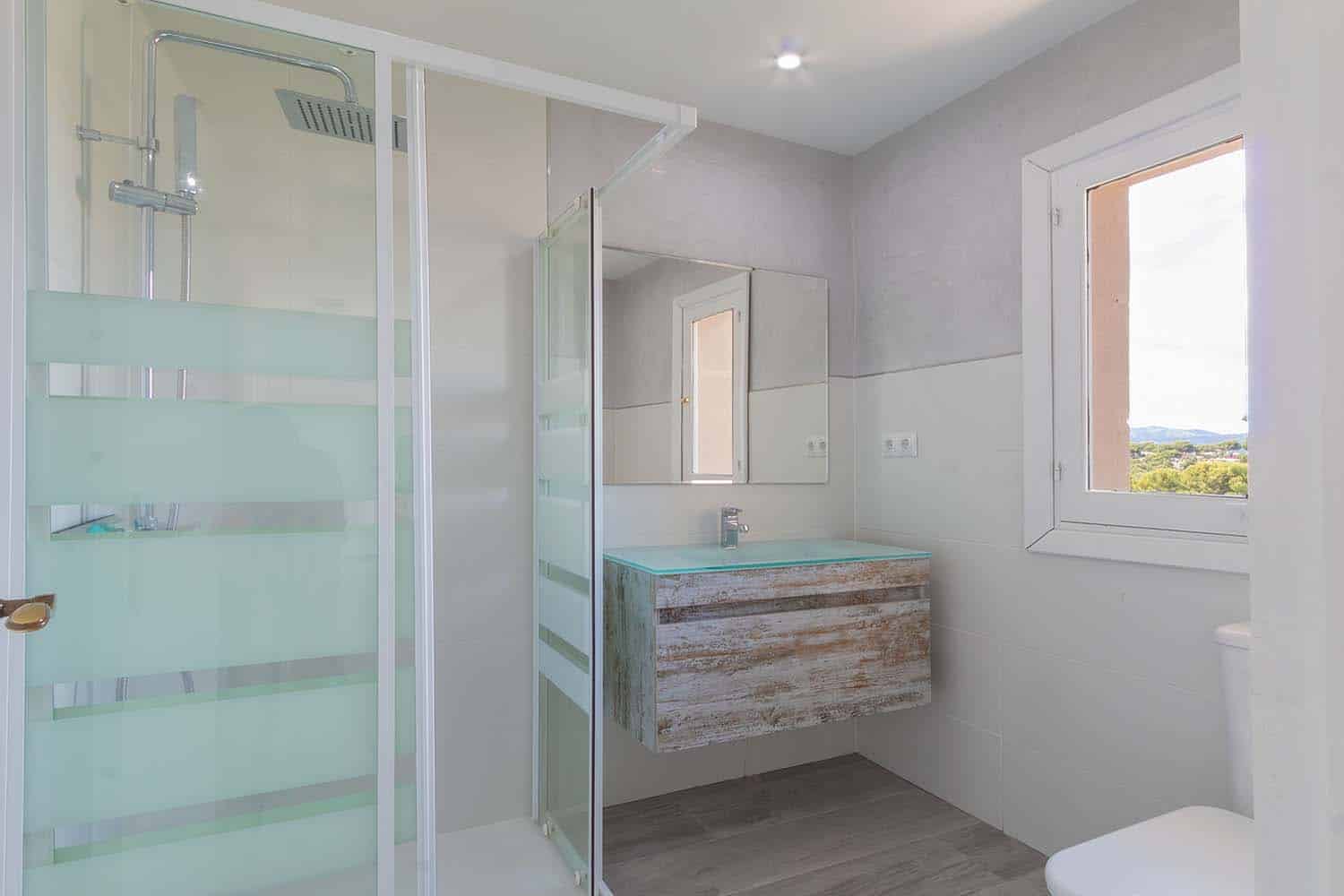 M27116-wohnung-in-villa-mieten-f