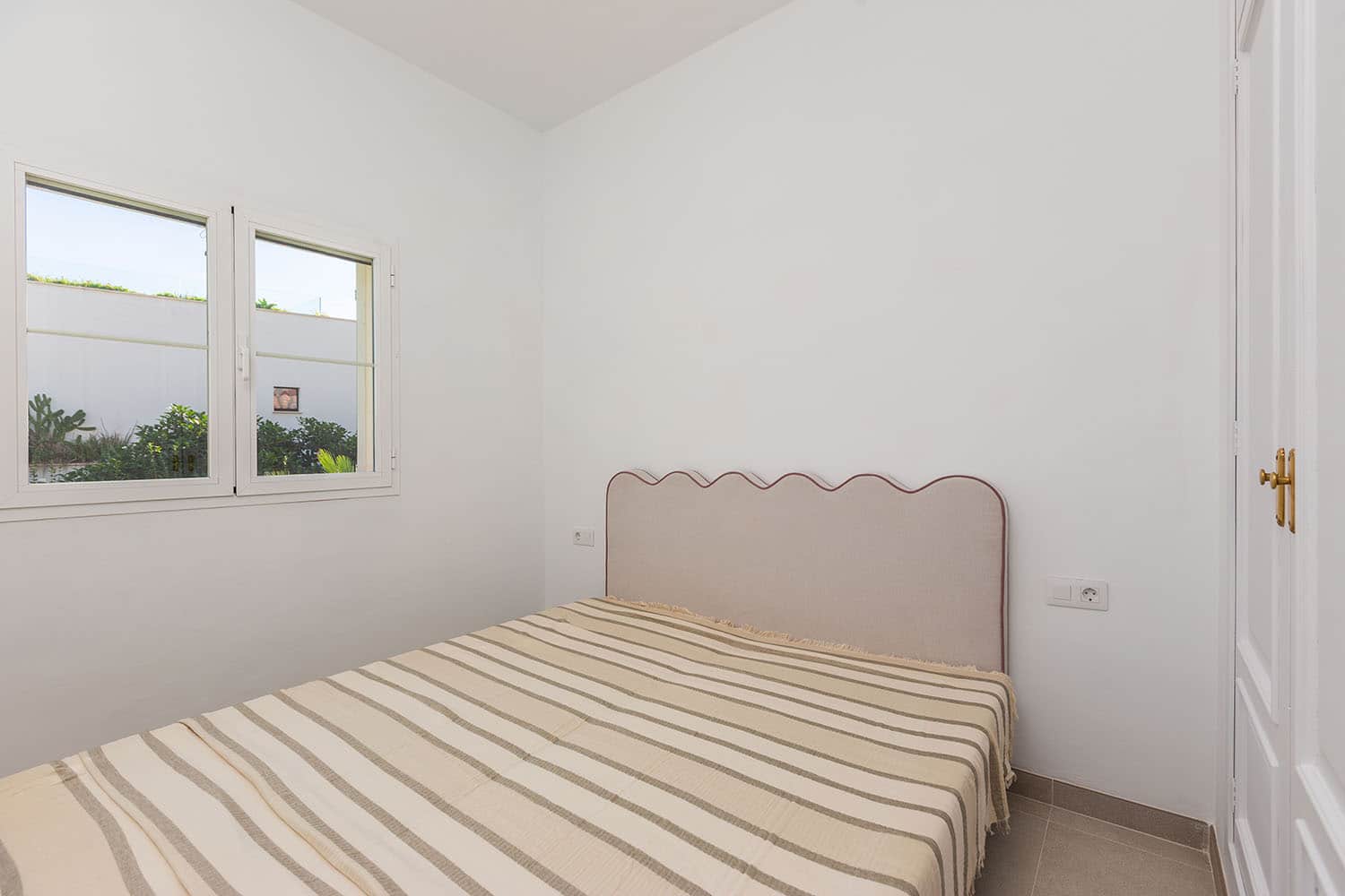 26347-villa-kauf-nova-santa-ponsa-j