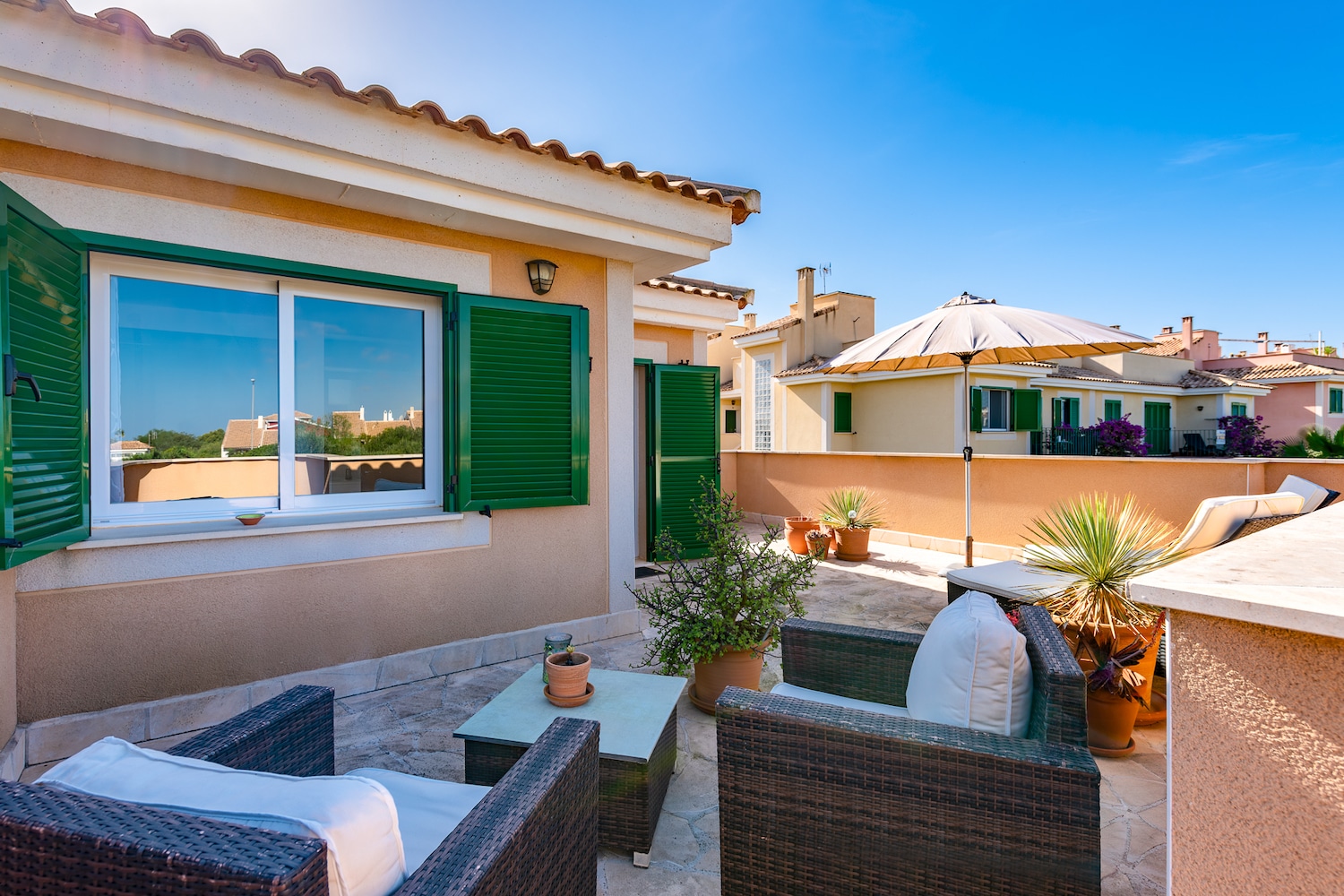 villa-mallorca-mediterran-garten-4