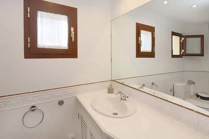 M12364-miete-am-golfplatz-i