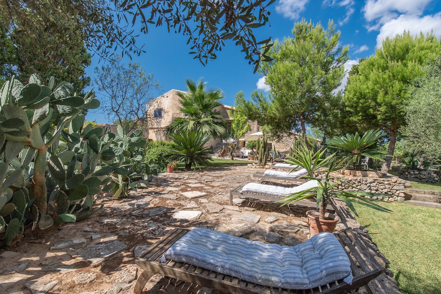 Finca with mediterranean garden