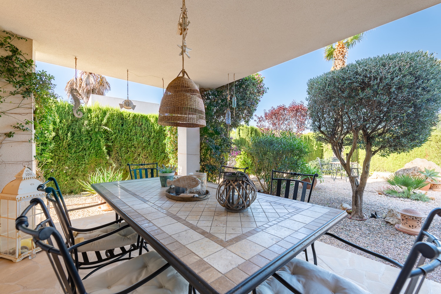 chalet-mallorca-traditionell-gemeinschaftspool-2