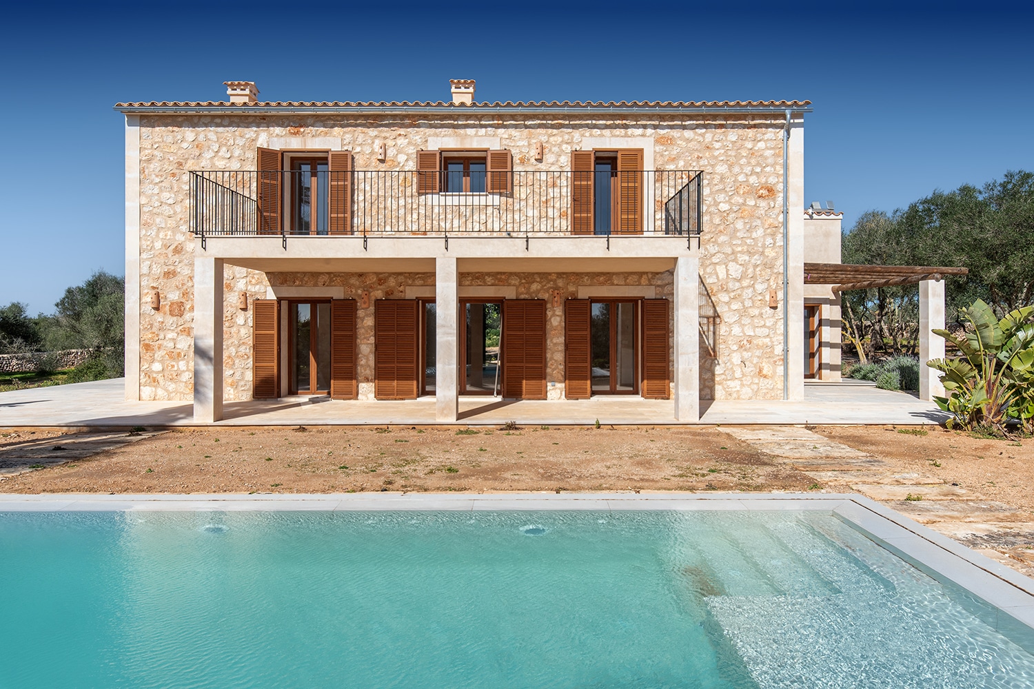 Natural stone finca with pool