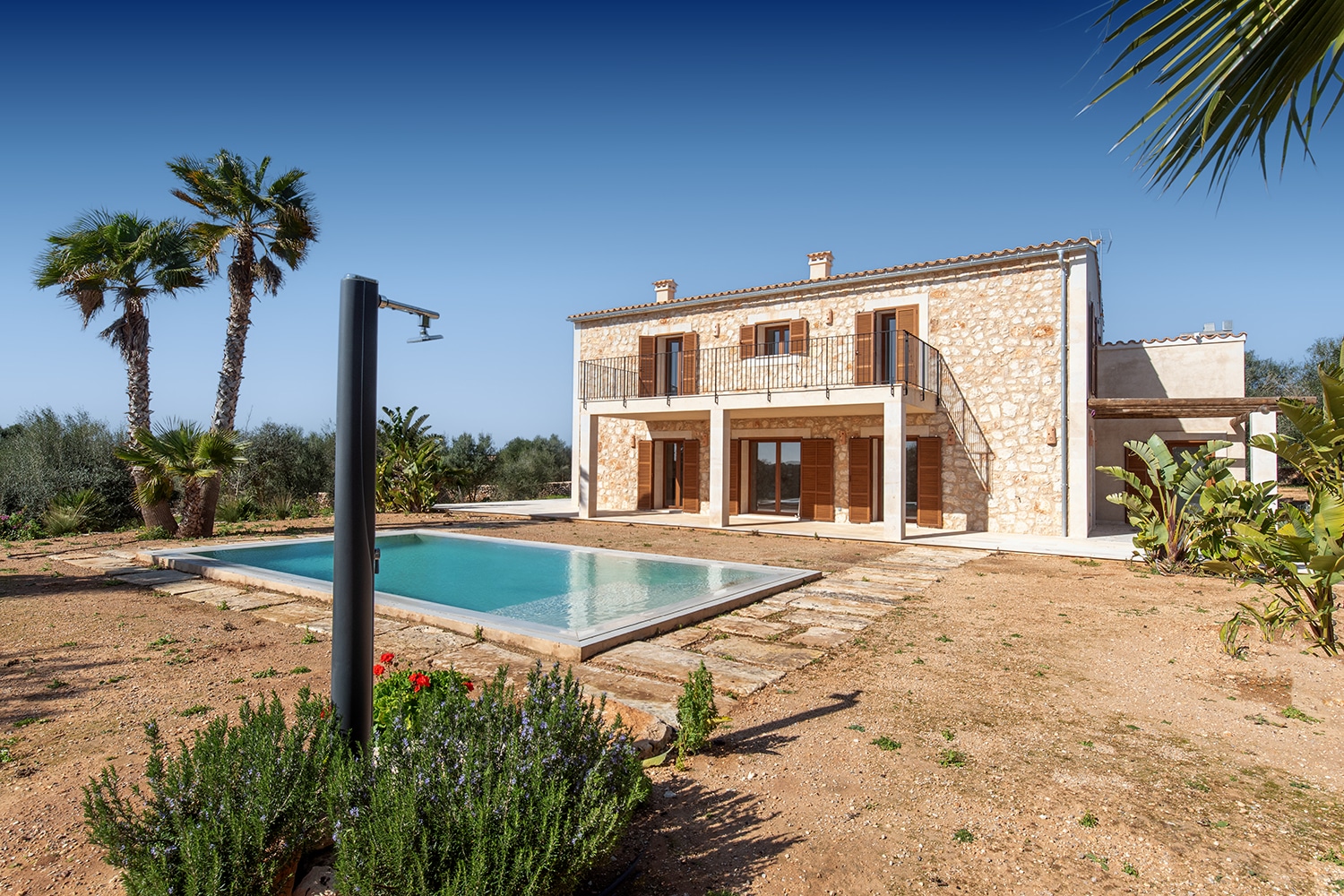Contemporary newly built finca with stunning panoramic views and a spacious pool near Santanyí