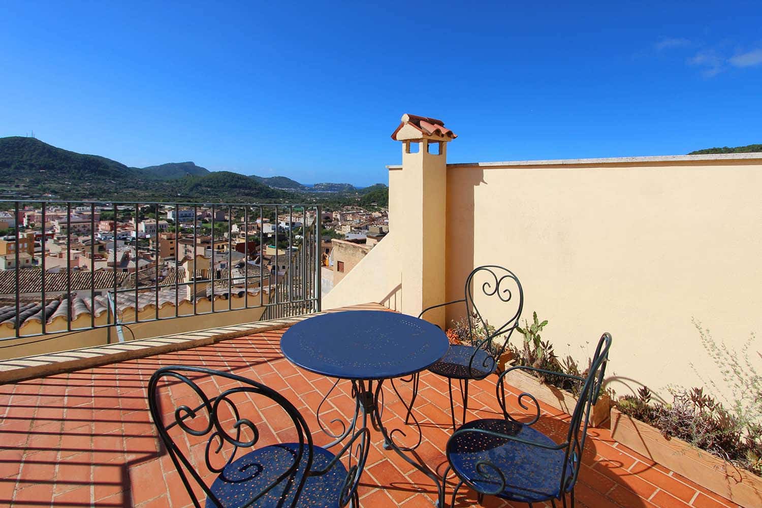 27037-town-house-andratx-a