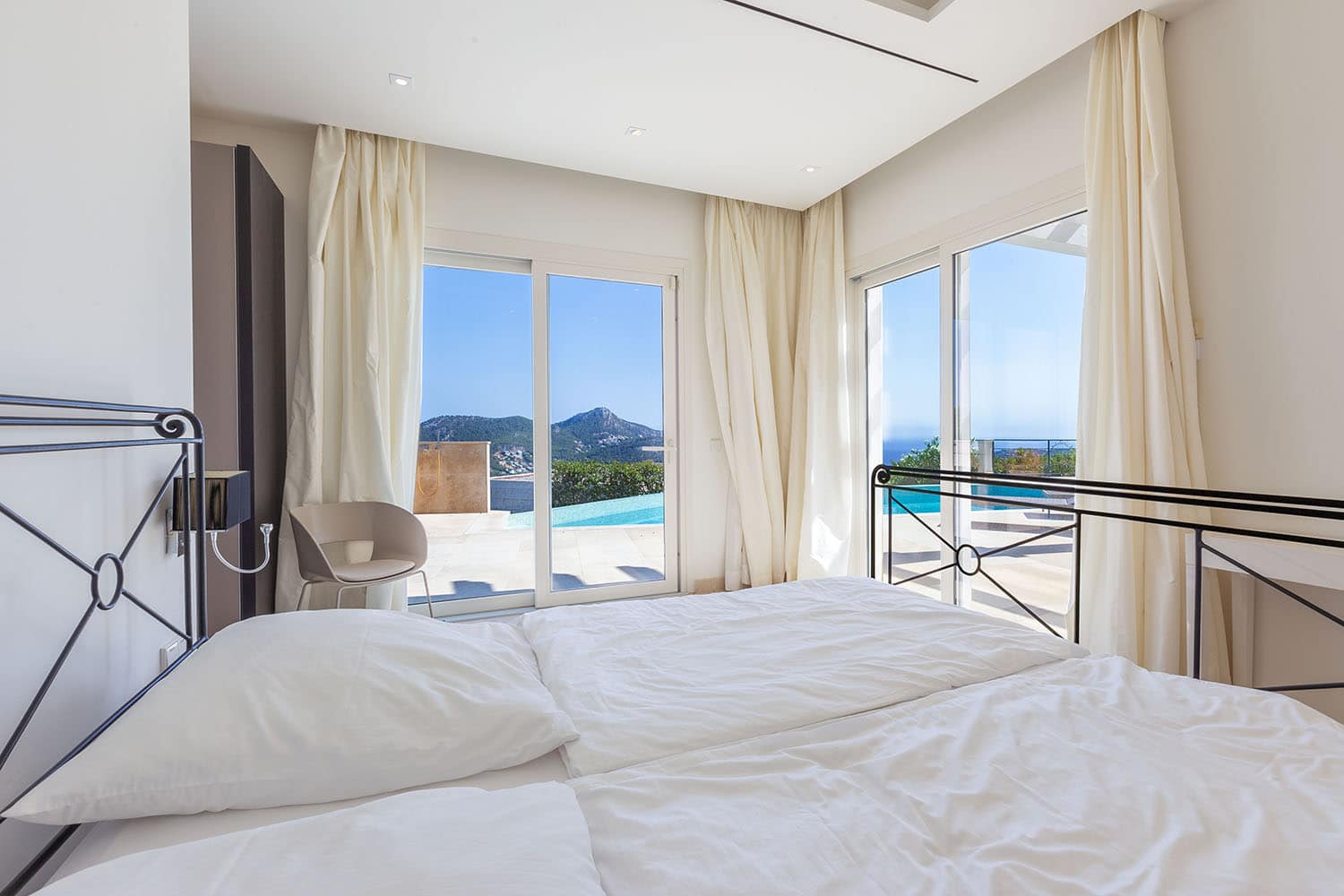 25281-luxus-villa-port-andratx-s