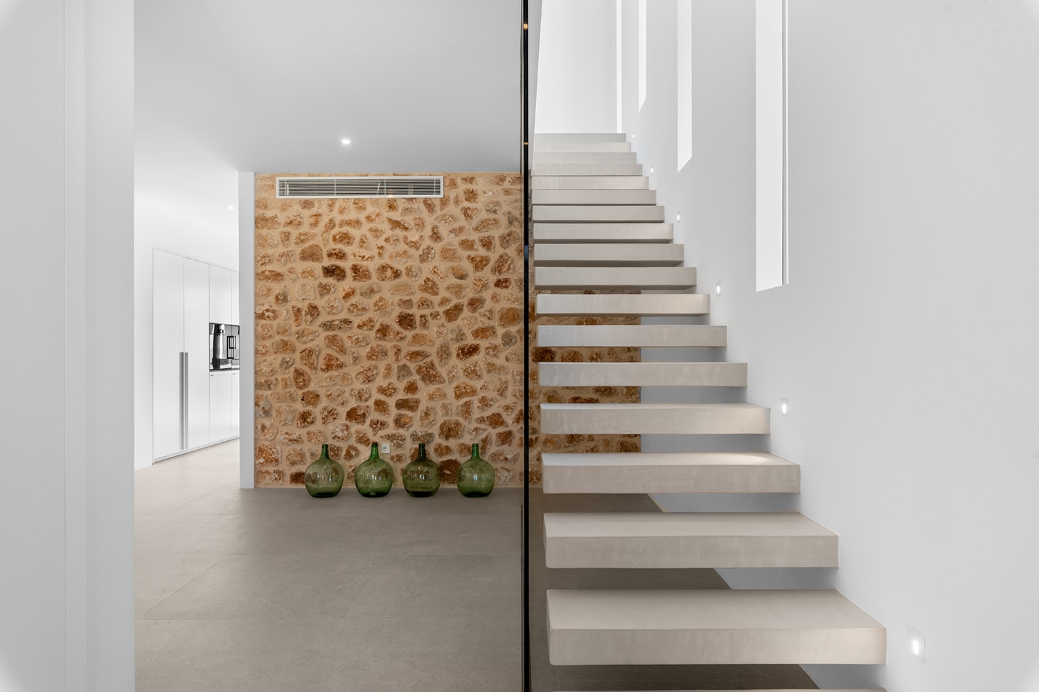 Inviting entrance area