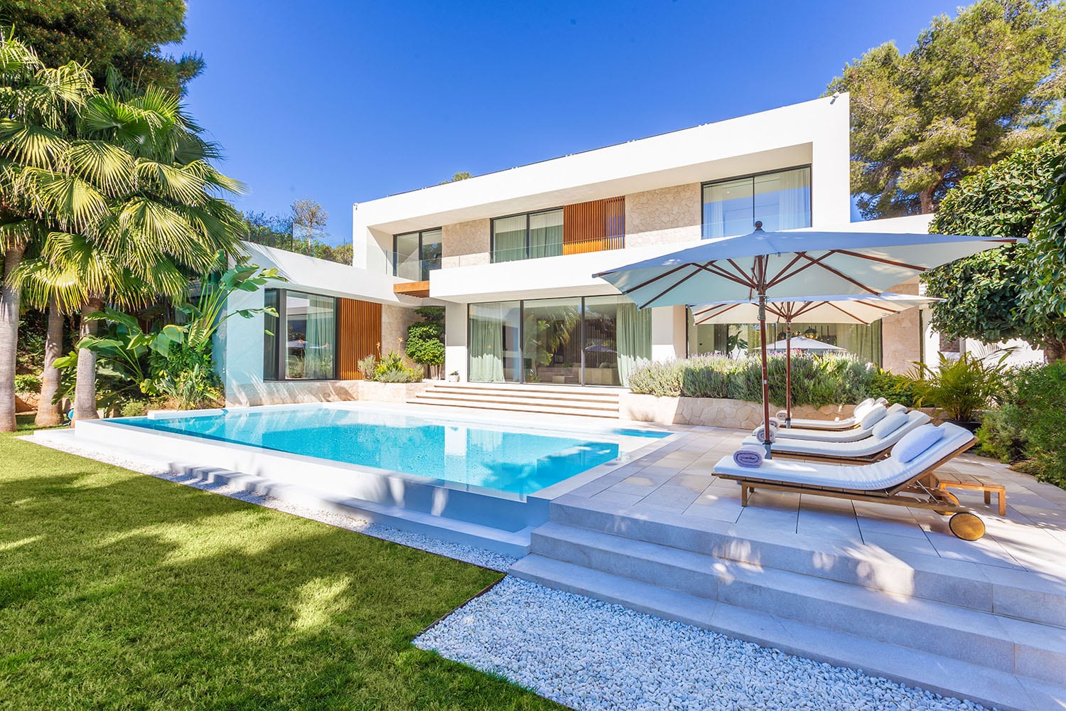27262-moderne-villa-nova-santa-ponsa-kauf-a