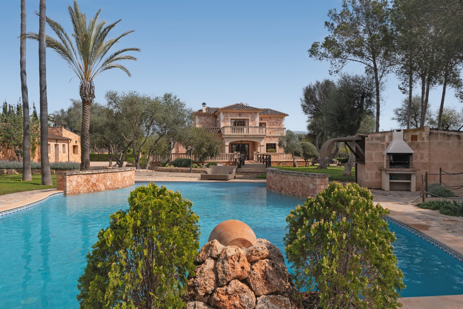 Mediterranean villa with pool view
