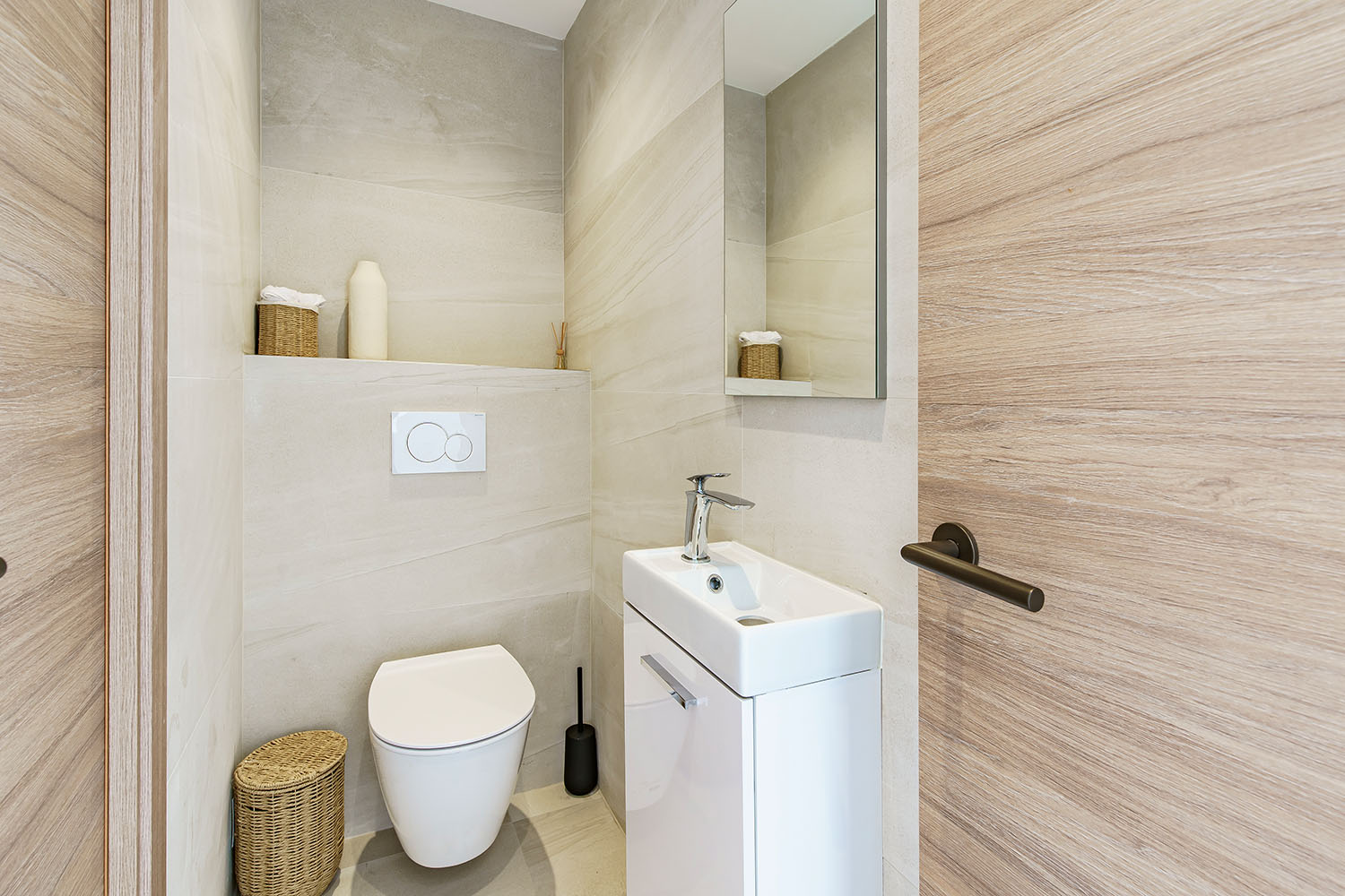 Portals NousStylishly renovated apartment with spacious terrace – photo 11