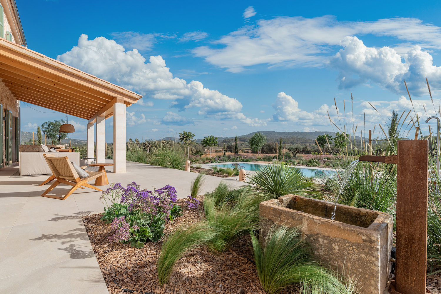 Beautifully landscaped garden