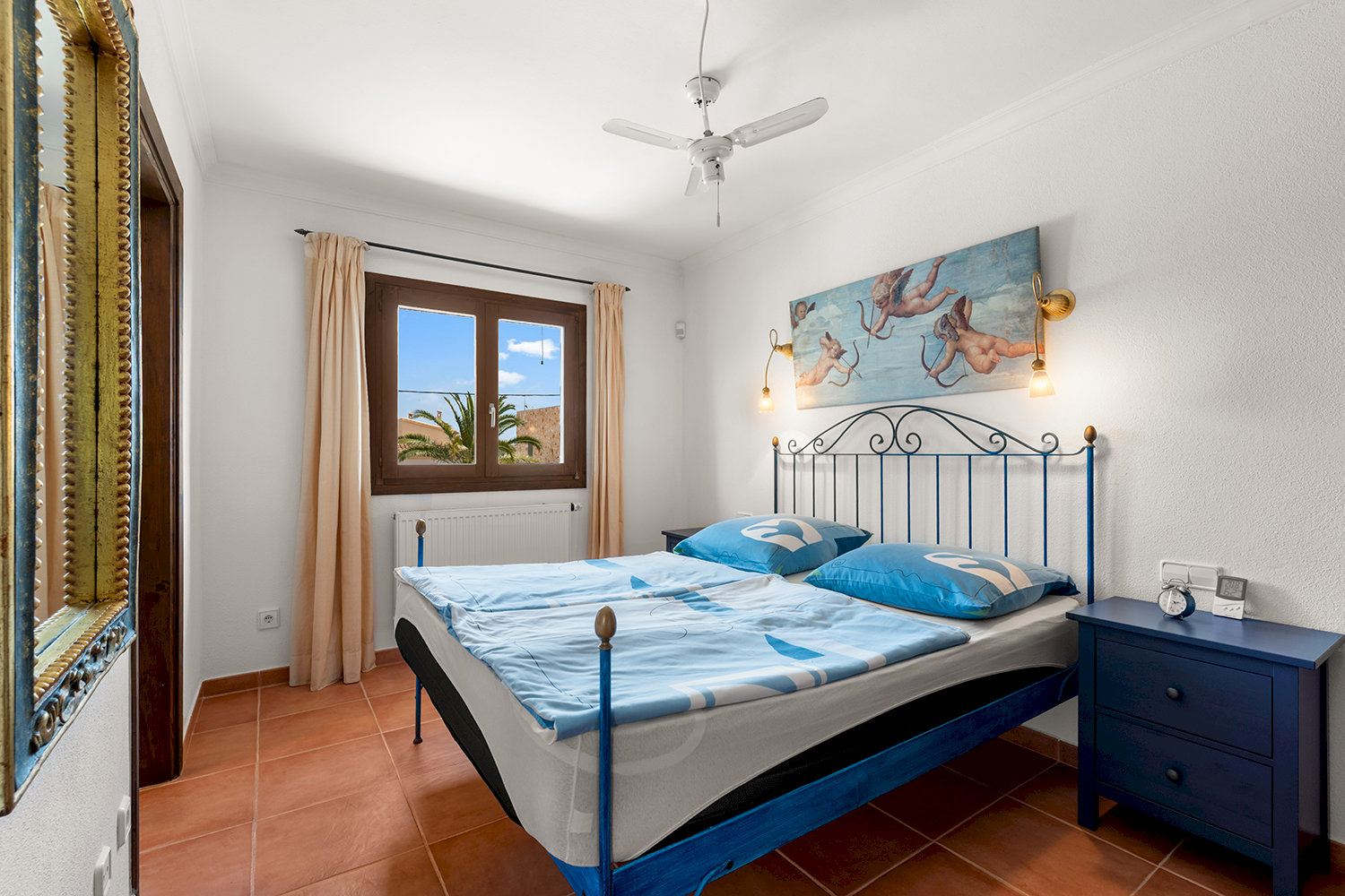 Bedroom on the upper floor