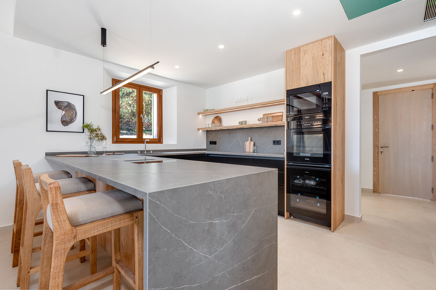 Modern kitchen
