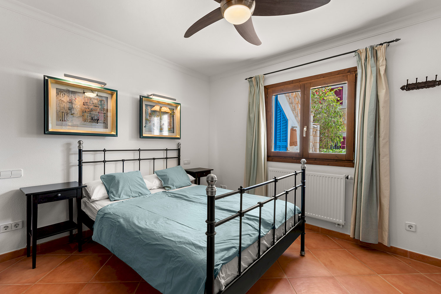 Bedroom on the ground floor