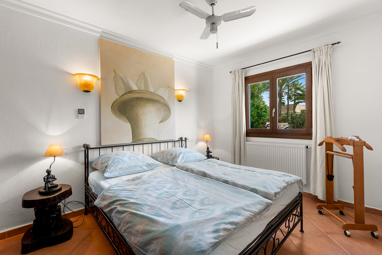 Additional bedroom