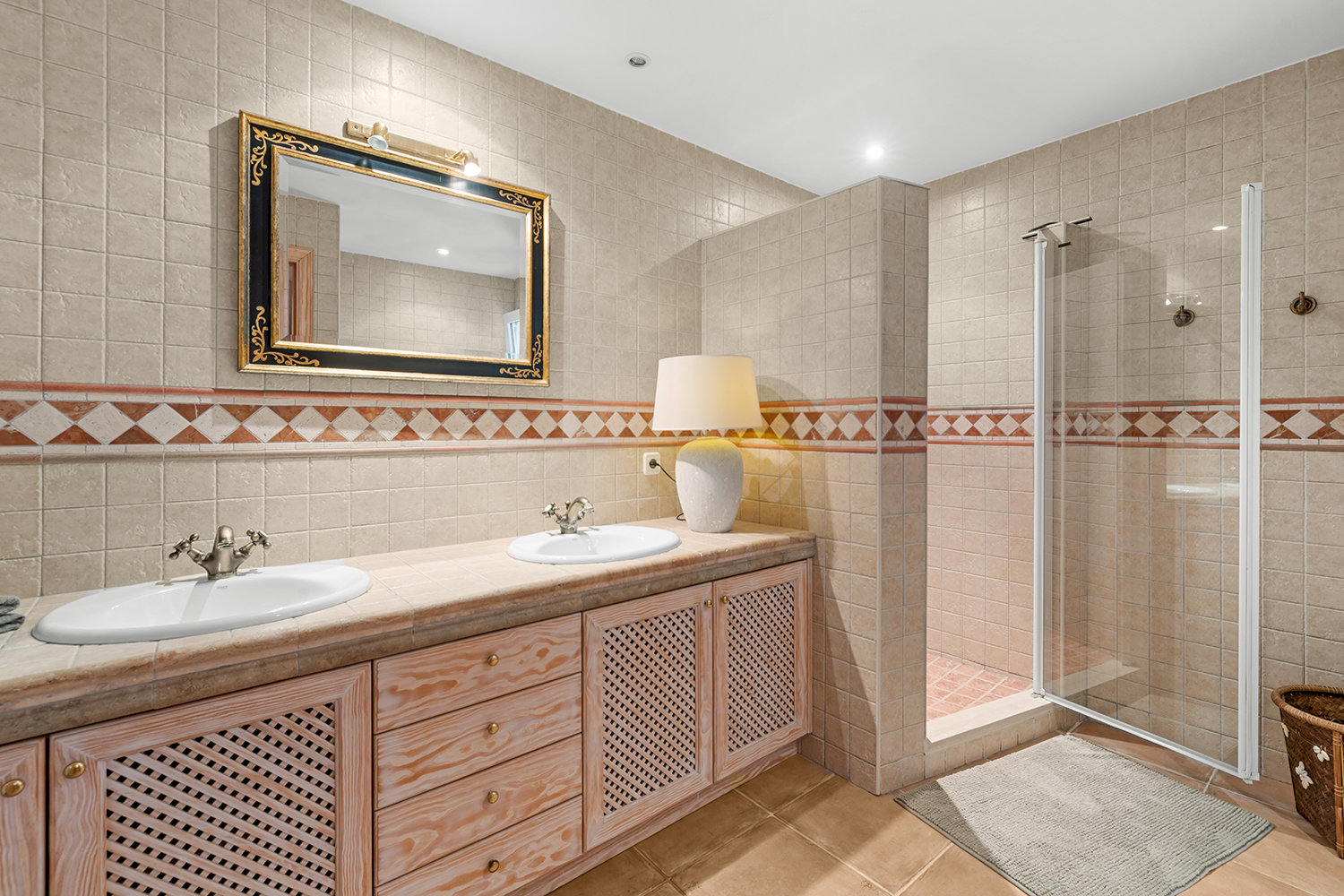 One of 3 bathrooms