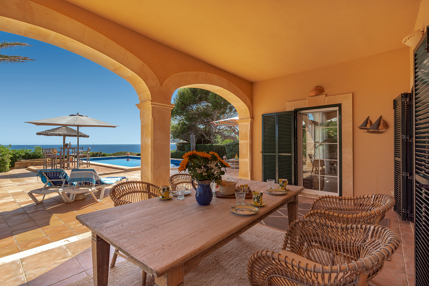 Covered outdoor dining area