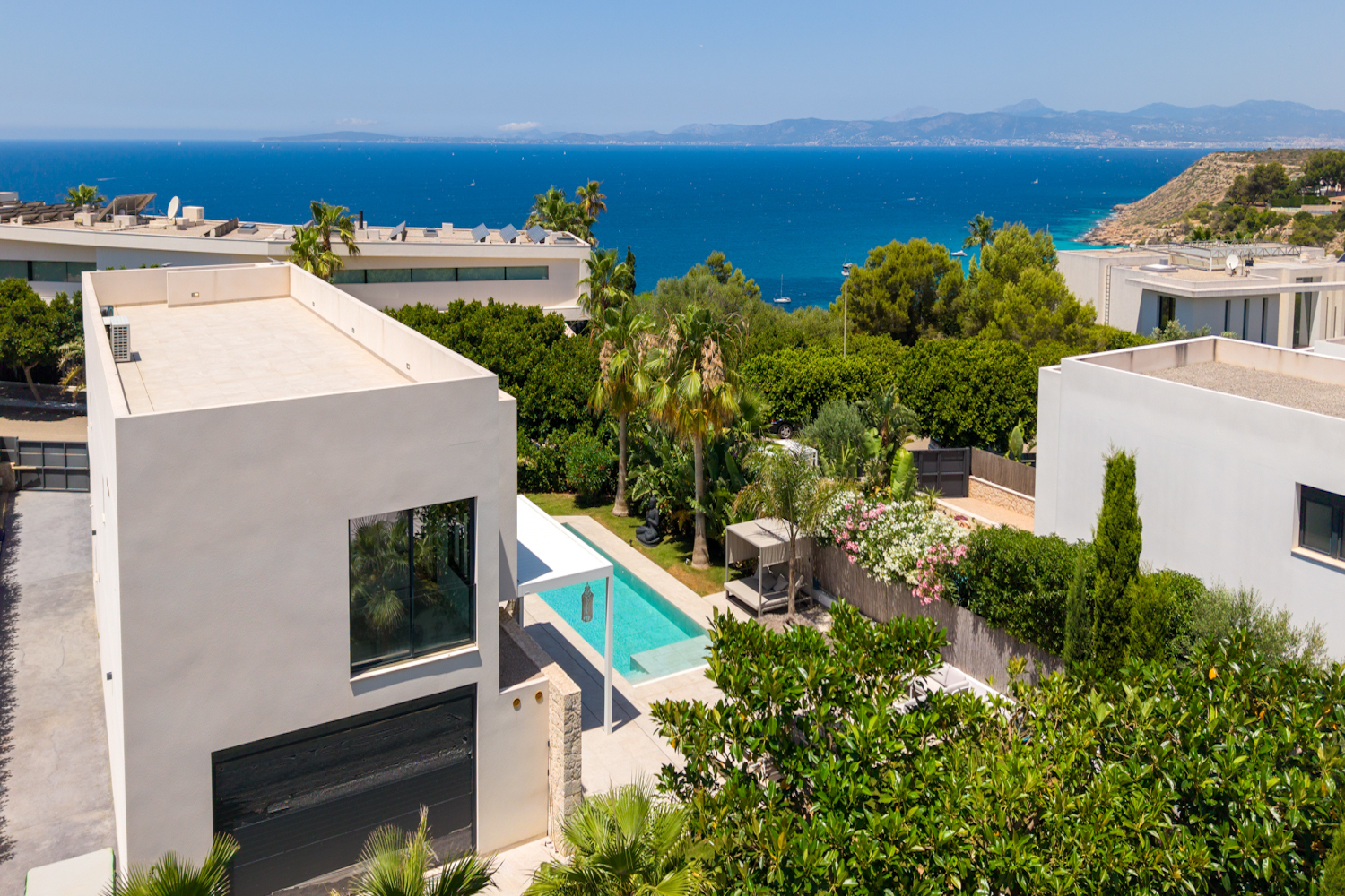villa in the second sea line