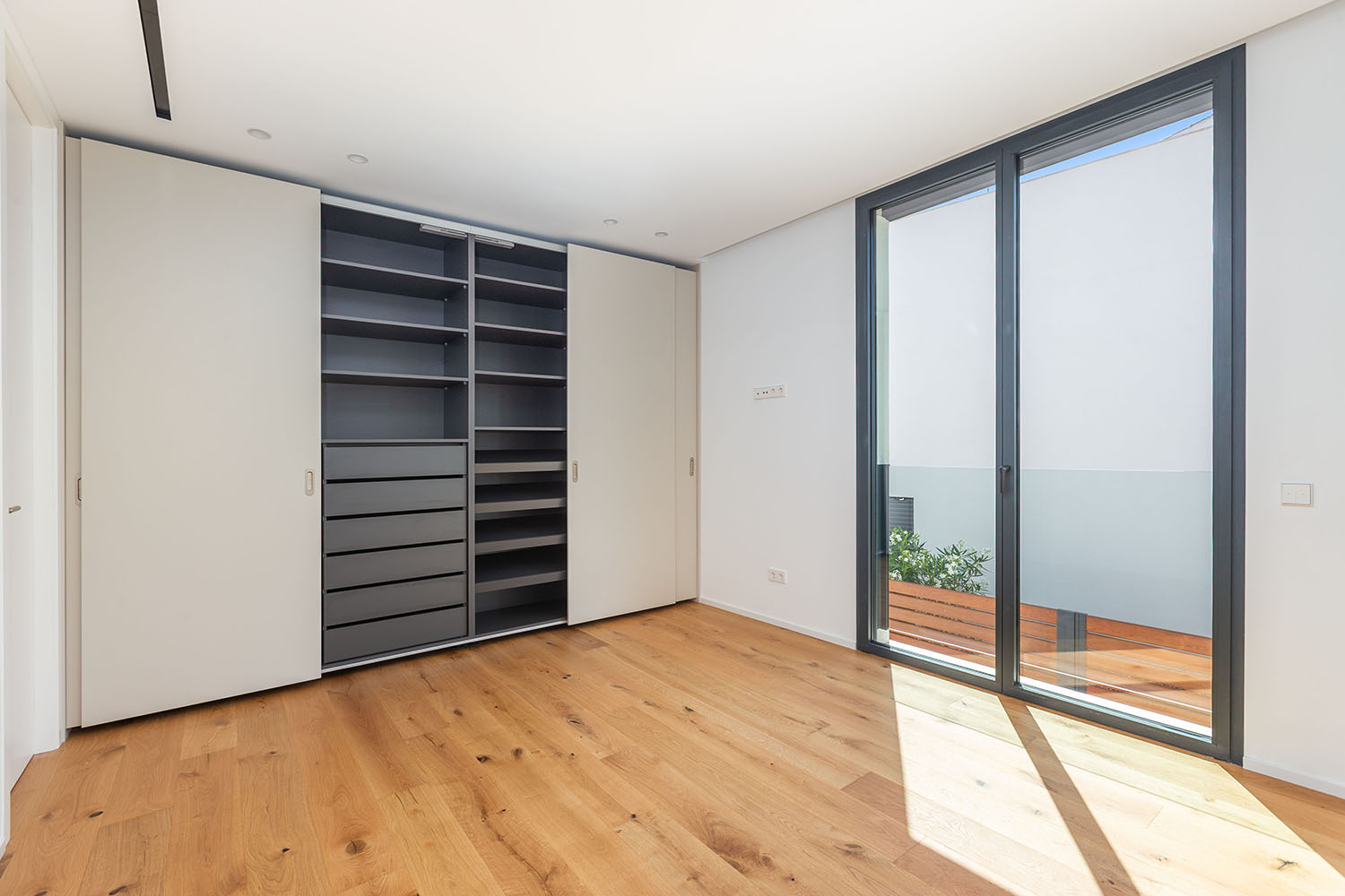 27475-meerblick-villa-modern-sant-augusti-palma-n
