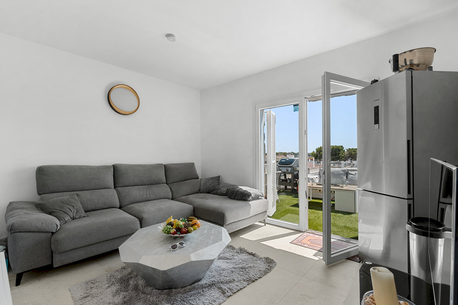 Further living area on the upper floor