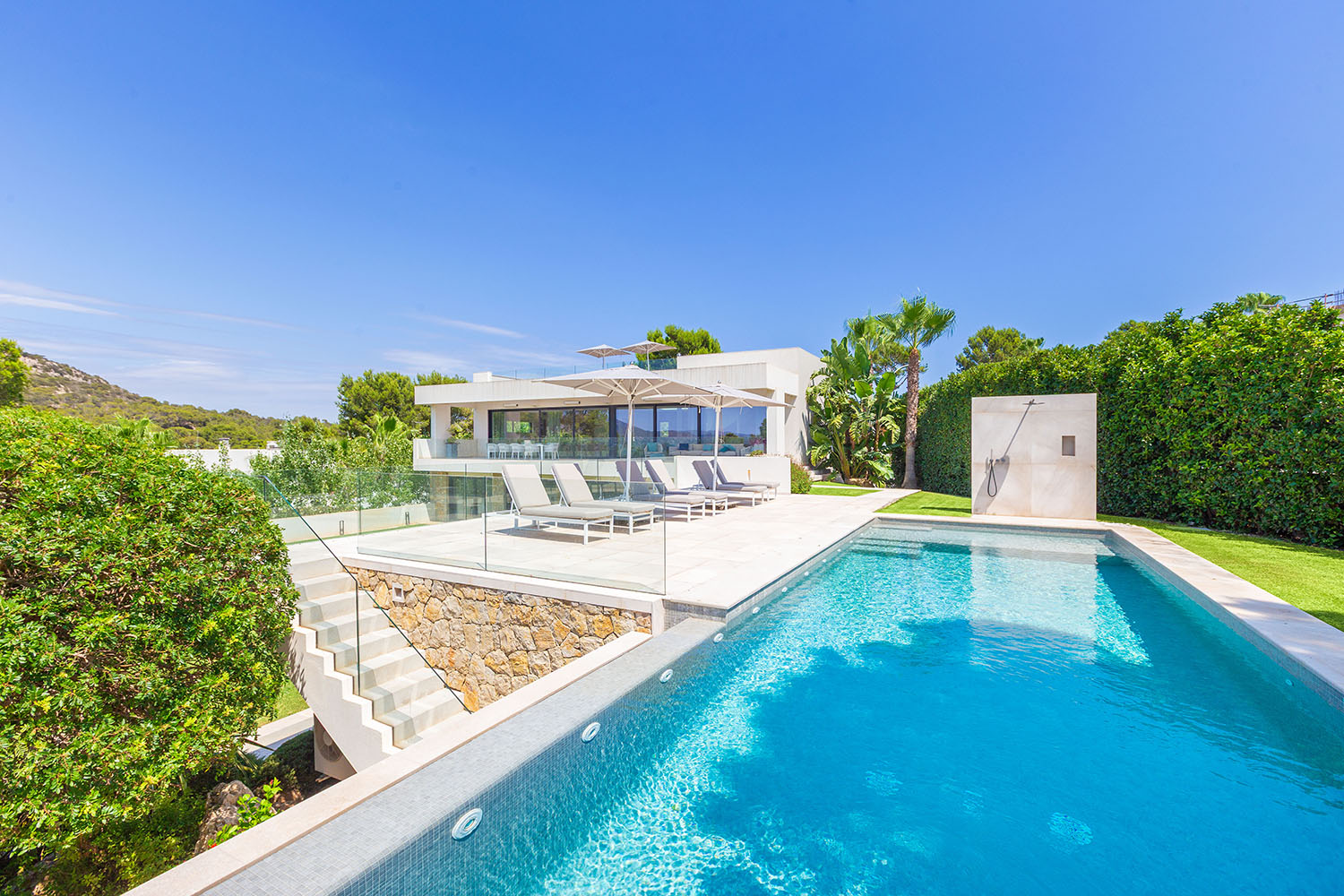 26808-moderne-villa-nova-santa-ponsa-meerblick-c