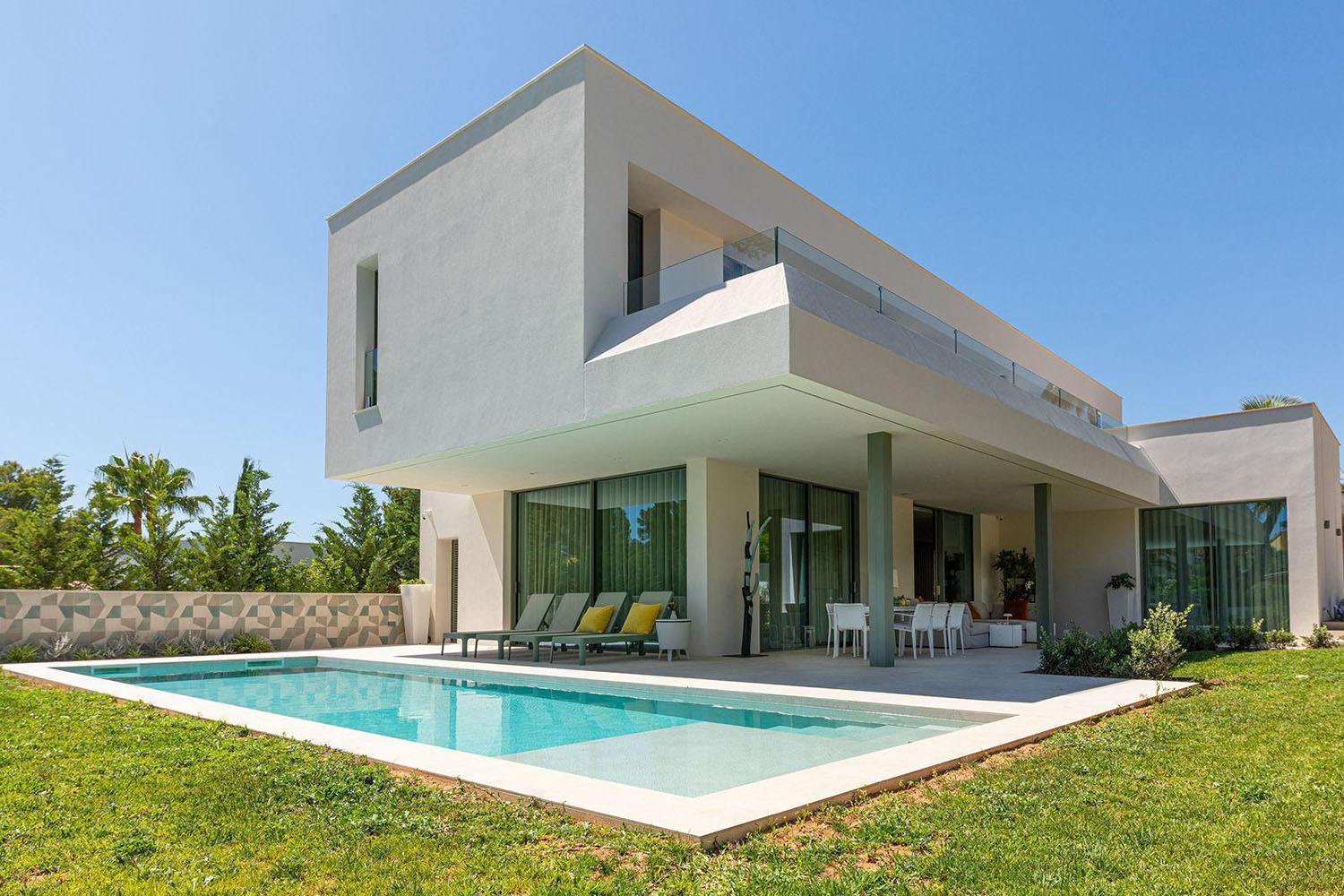 27541-villa-santa-ponsa-mallorca-neu-b