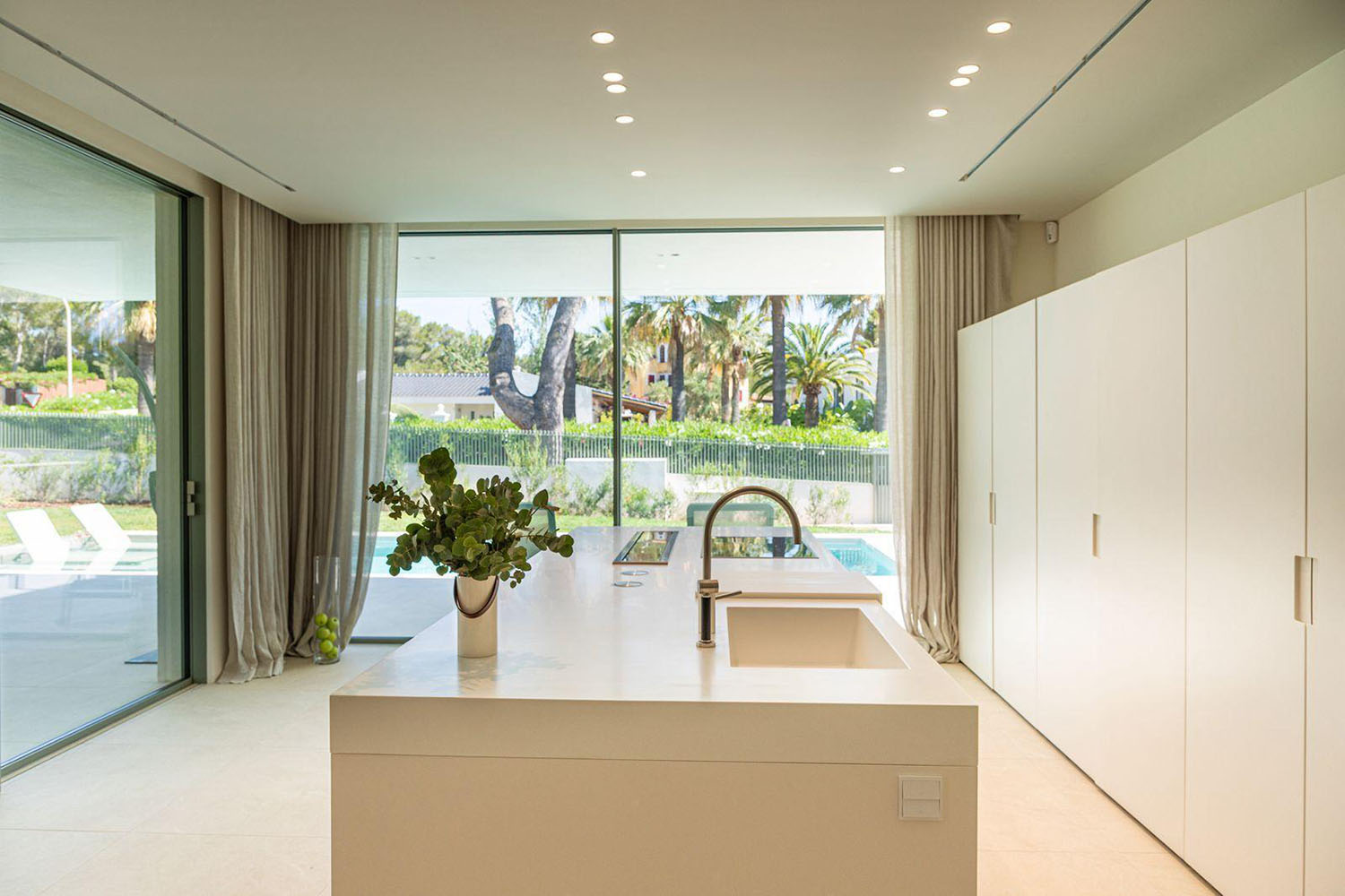 27541-villa-santa-ponsa-mallorca-neu-j