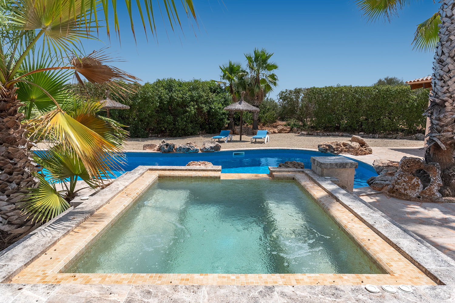 Jacuzzi