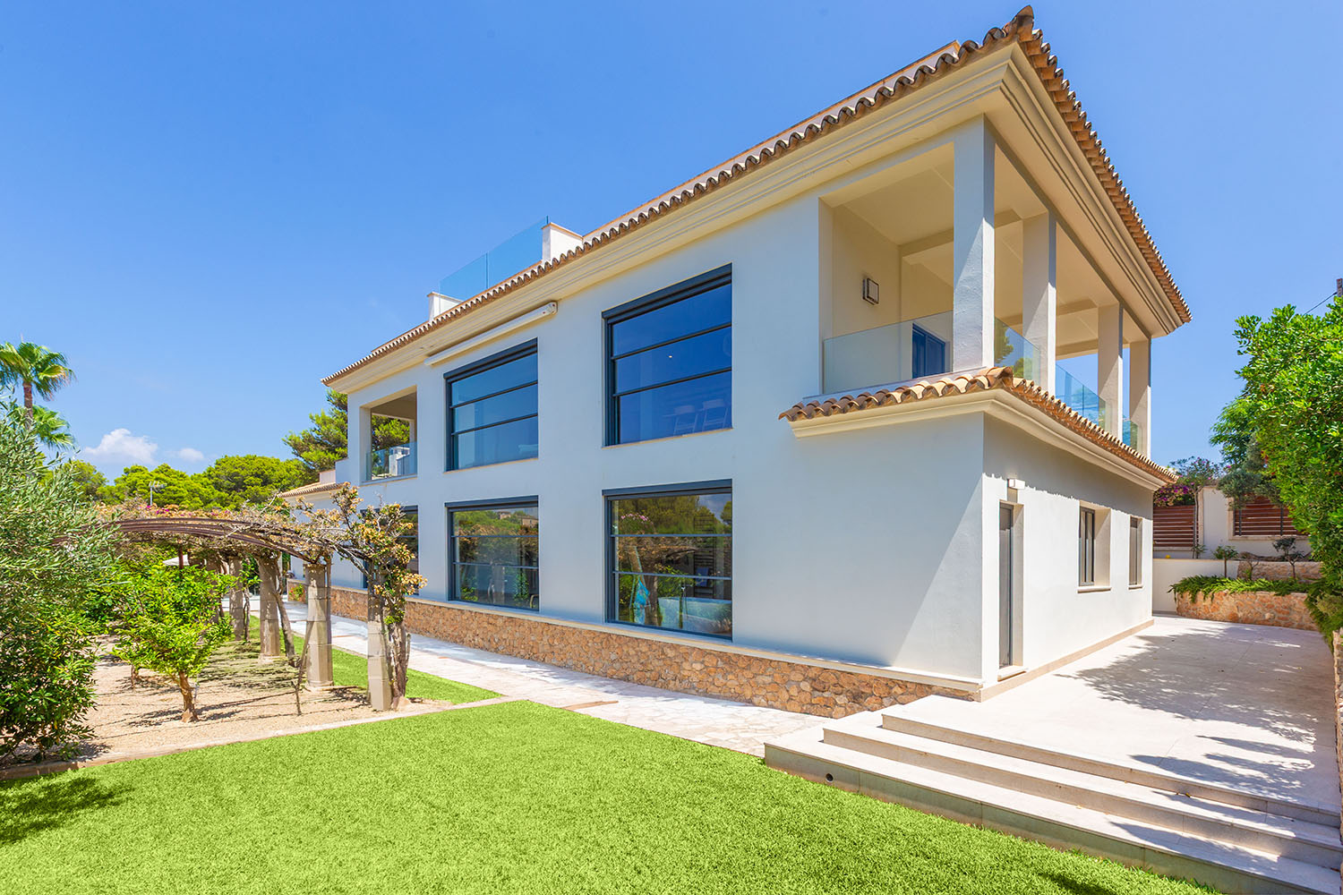 27596-moderne-villa-meerblick-santa-ponsa-kaufen-r