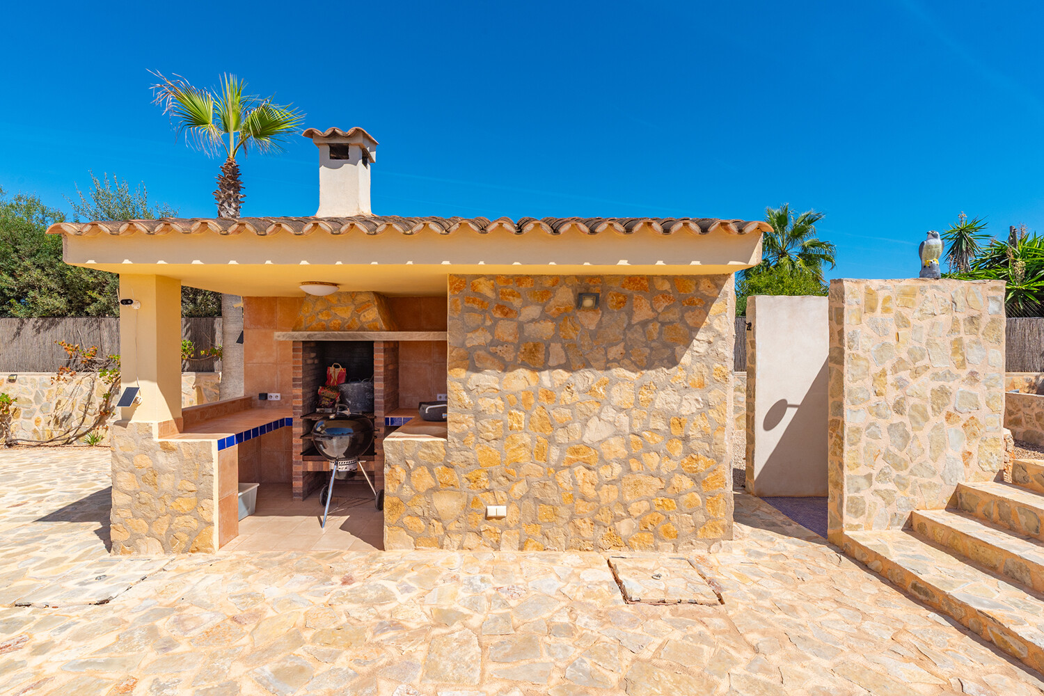poolhouse 