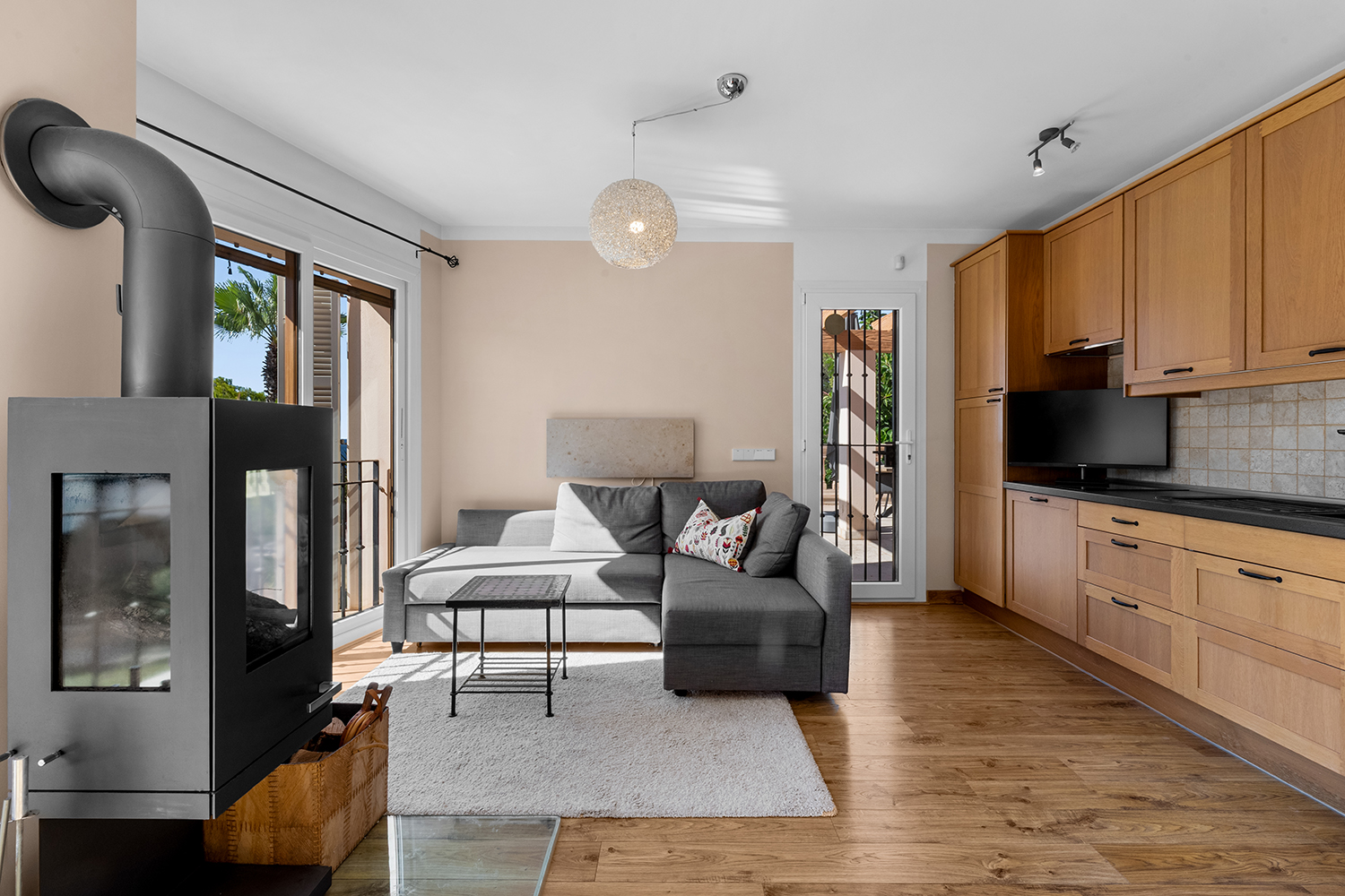 seperate living area with kitchen upper floor